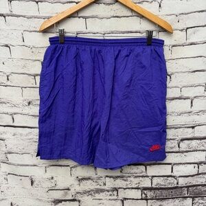 Vintage 80’s Nike Spell Out Nylon Shorts SZ L